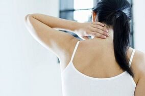 D'Ursaachen an d'Symptomer vu Gebärmutteral Osteochonds